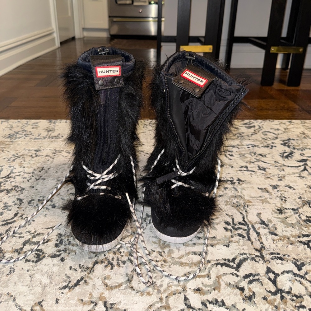 NEW Hunter Shaggy Black Faux Fur Lace Up Winter Snow Boots Mukluk Eskimo Size 5